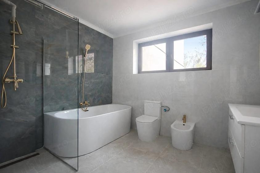 Casă cu Teren 299 Mp în Central