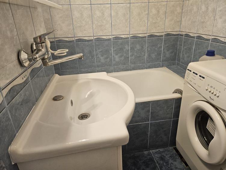 Garsonieră decomandată în Micălaca