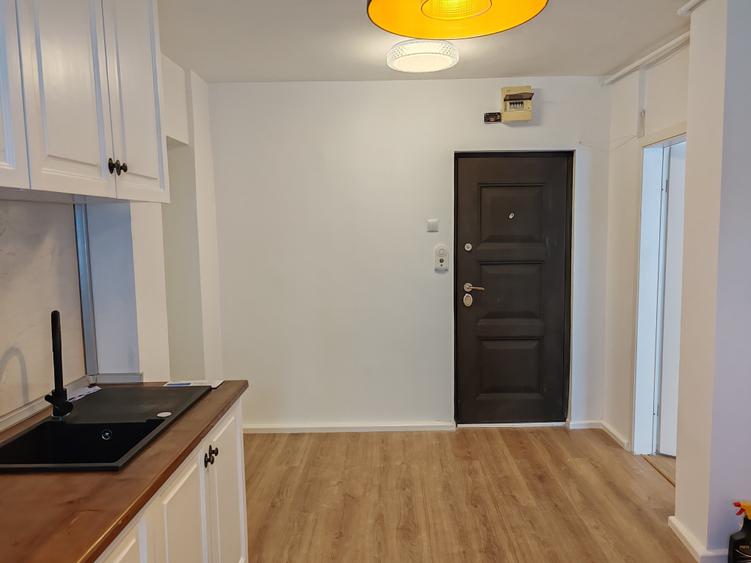 Apartament 2 camere liber la vanzare zona Grivitei - 9