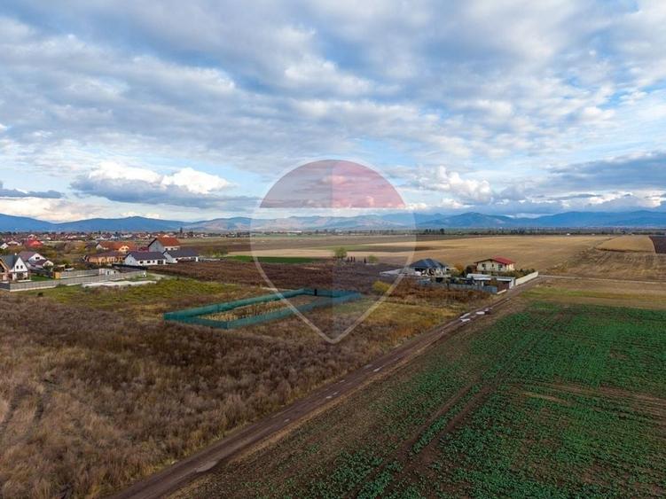 Teren Construcții intravilan de 639 mp, în Hărman
