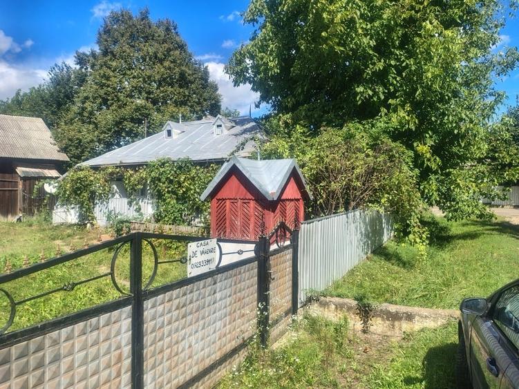 Casă individuală cu 3 camere cu Teren 100 Mp în Mihăileni