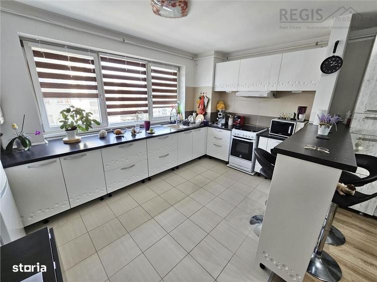 Apartament cu 2 camere, mobilat în Noua