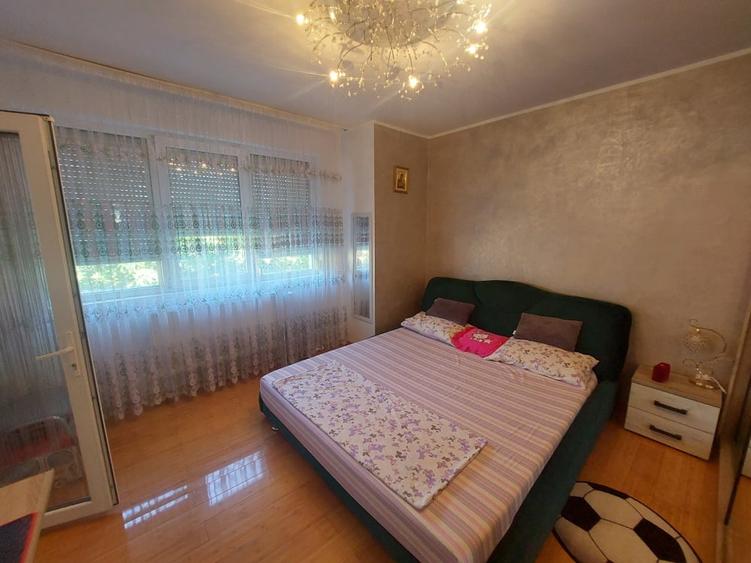 Casă individuală cu 3 camere cu Canalizare în Micro 14