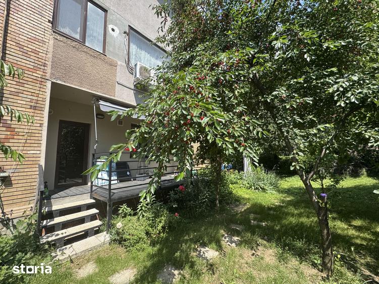Apartament cu 4 camere decomandat în Central