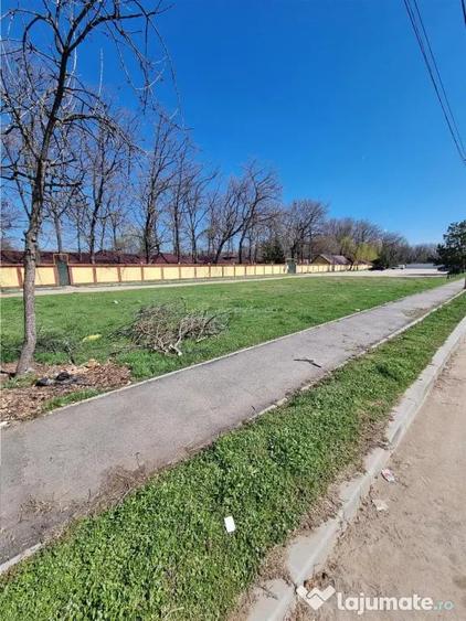 Teren de 300 mp, în Central