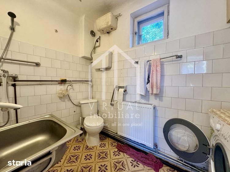 Casa individuala cu 6 camere, 185mp utili, 432mp teren - Lupeni - 2