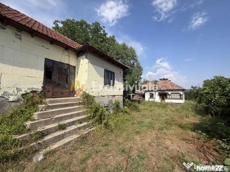 Teren de 1032 mp, în Micești
