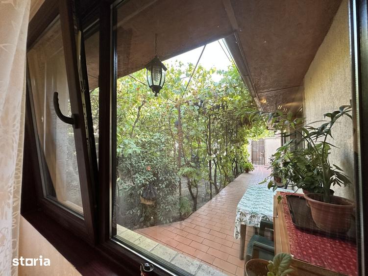 Casă cu 4 camere cu Teren 225 Mp în Rahova