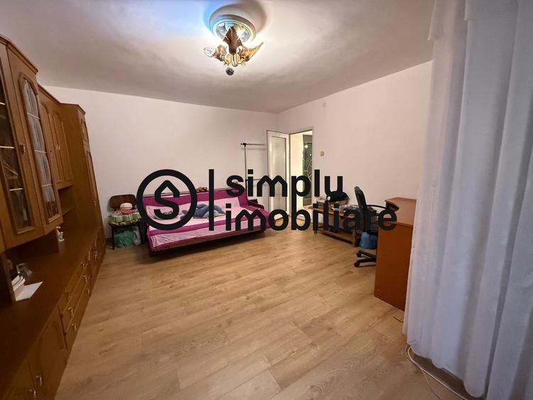 Apartament cu 2 camere decomandat în George Enescu