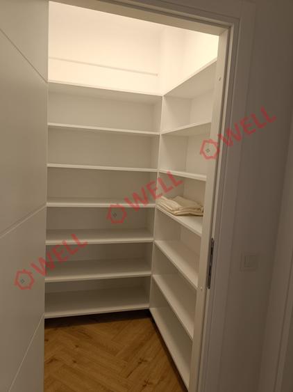 Apartament cu 2 camere decomandat în Livezeni