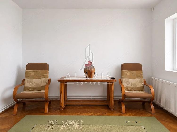 Apartament cu 4 camere decomandat în Bucovina