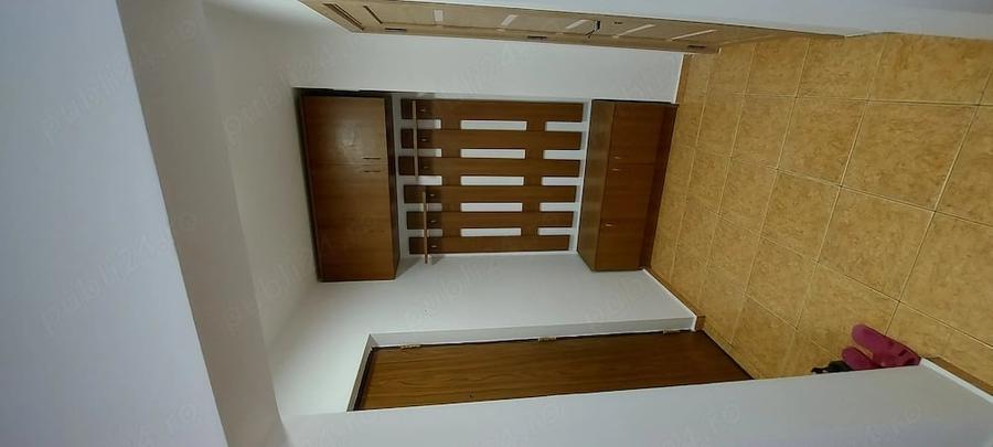 Apartament cu 2 camere decomandat în Basarabia