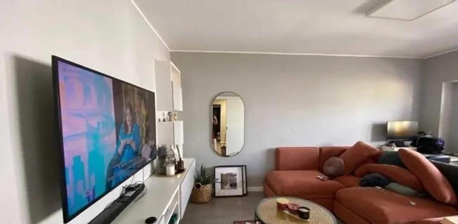 Apartament cu 2 camere semidecomandat, mobilat în P-ța Victoriei