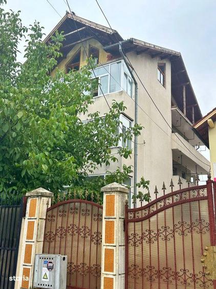 Casă cu Canalizare în Exercițiu