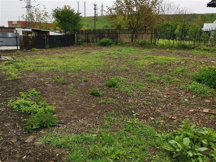 Teren Construcții intravilan de 450 mp, în 9 Mai