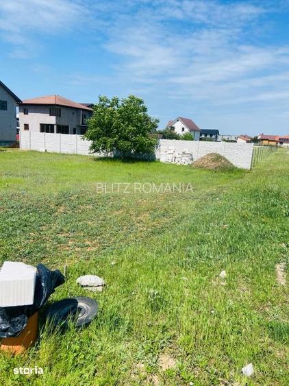 Teren intravilan zona Ford, 500 mp cu front stradal 21,5 m