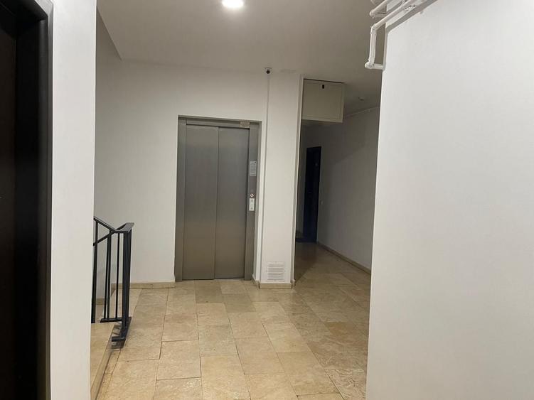 Garsonieră decomandată, mobilată în Herăstrău