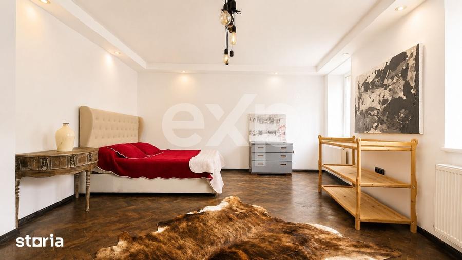 Apartament cu 3 camere în Schei