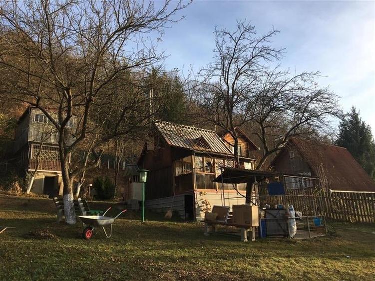 Casă individuală cu 2 camere cu Teren 510 Mp în Bodoc