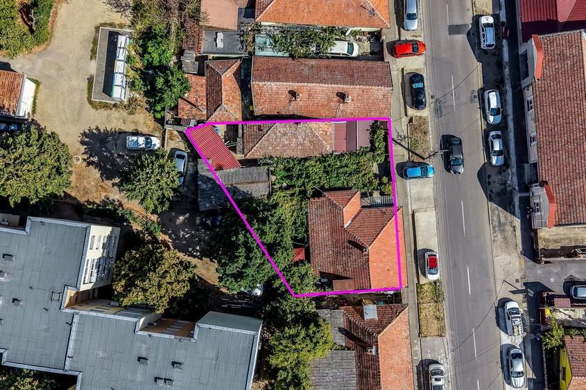Casă individuală cu 5 camere cu Canalizare în Aurel Vlaicu