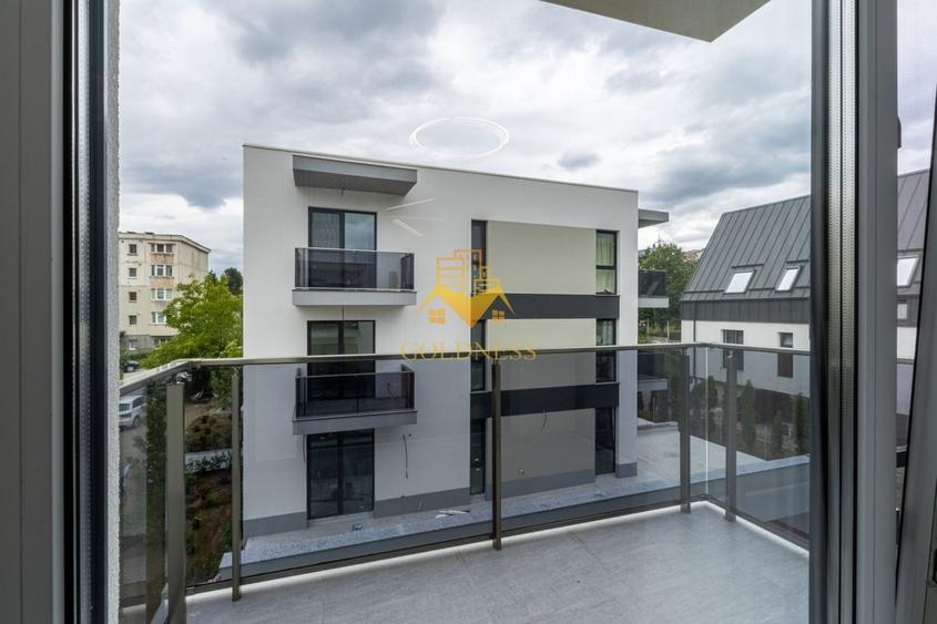 Apartament cu 3 camere semidecomandat în Central