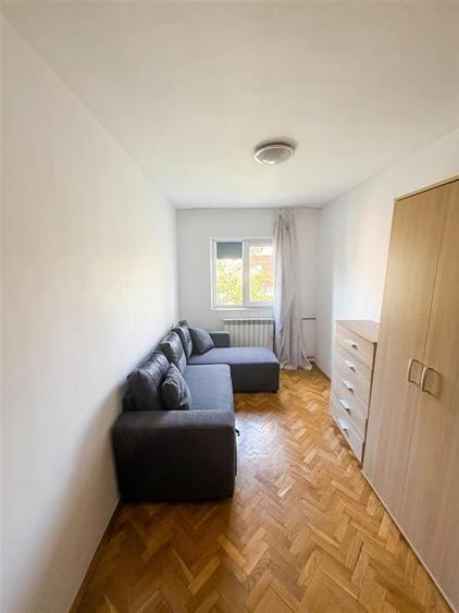 Apartament cu 3 camere decomandat în Rogerius