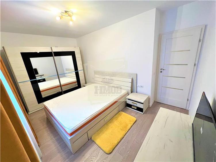 Apartament cu 3 camere semidecomandat, mobilat în Central