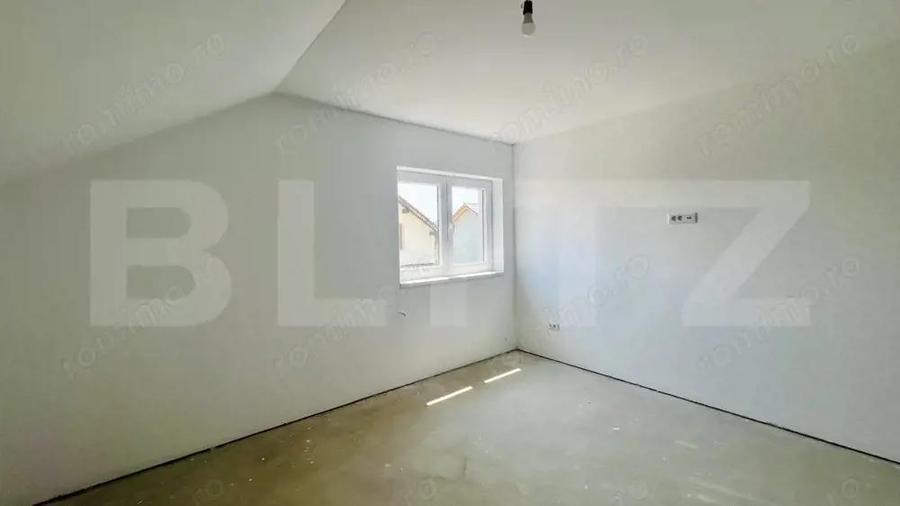 Casă cu 4 camere cu Teren 361 Mp în Central