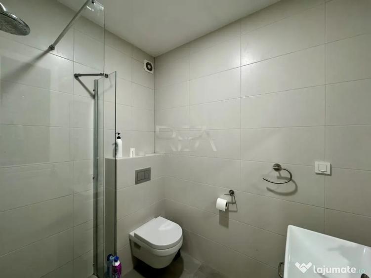 Apartament cu 3 camere decomandat în Banu Manta