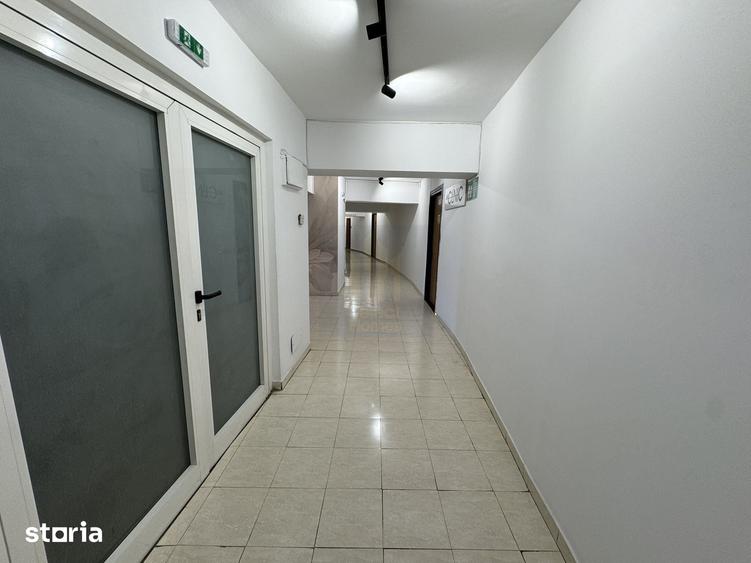 Spațiu comercial, de 40 mp, în Centrul Civic