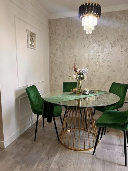Apartament cu 3 camere decomandat în Rogerius