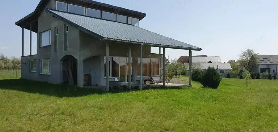 Casă cu 4 camere cu Teren 5800 Mp în Tăuții-Măgherăuș
