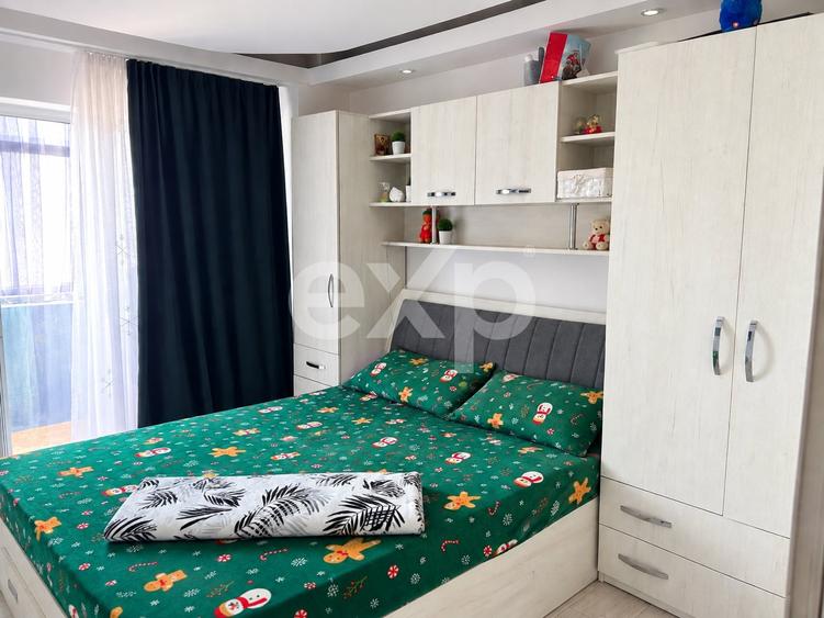 Apartament cu 4 camere decomandat, mobilat în Prundu