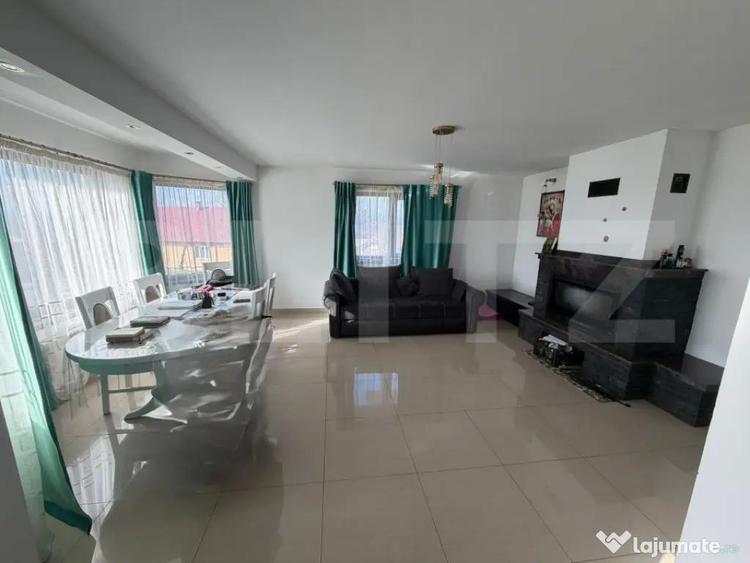 Casă cu 5 camere cu Teren 1000 Mp în Central