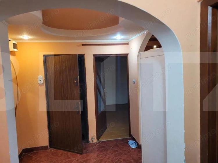 Apartament cu 2 camere decomandat în Miorița