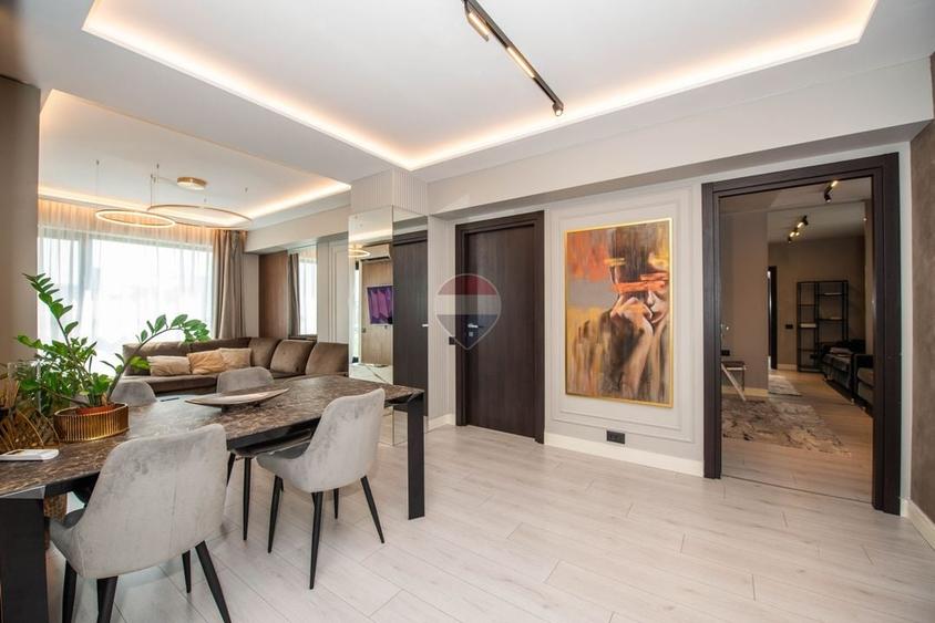 Apartament cu 3 camere decomandat, mobilat în Pipera