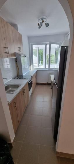 Apartament cu 2 camere decomandat în Aleea Carpați