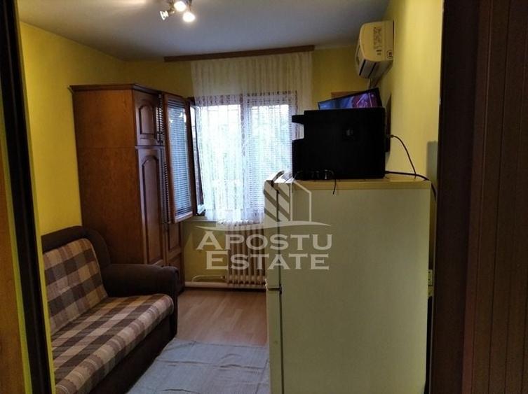 Garsonieră nedecomandată în Complex Studențesc