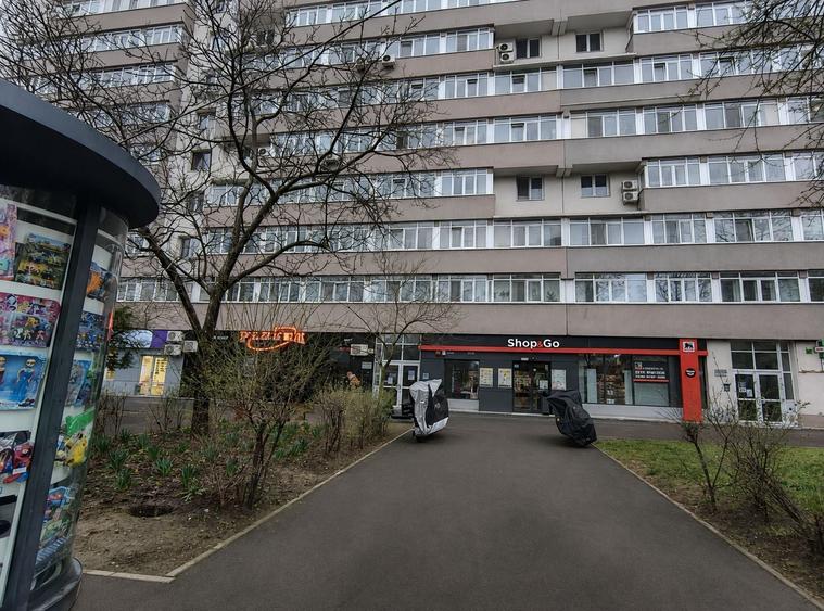 Apartament cu 3 camere decomandat, mobilat în Drumul Taberei