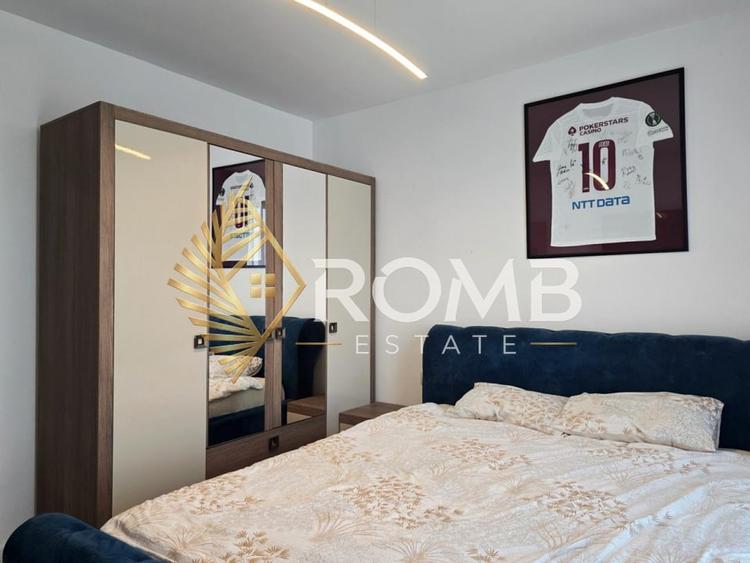 Duplex cu 6 camere cu Canalizare în Florești