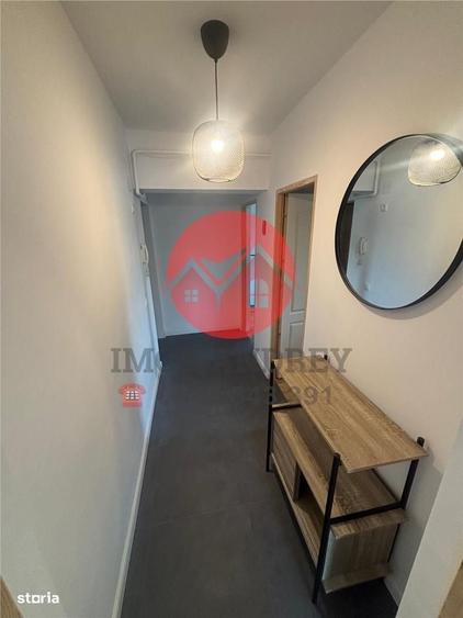 Apartament cu 3 camere decomandat în Ultracentral