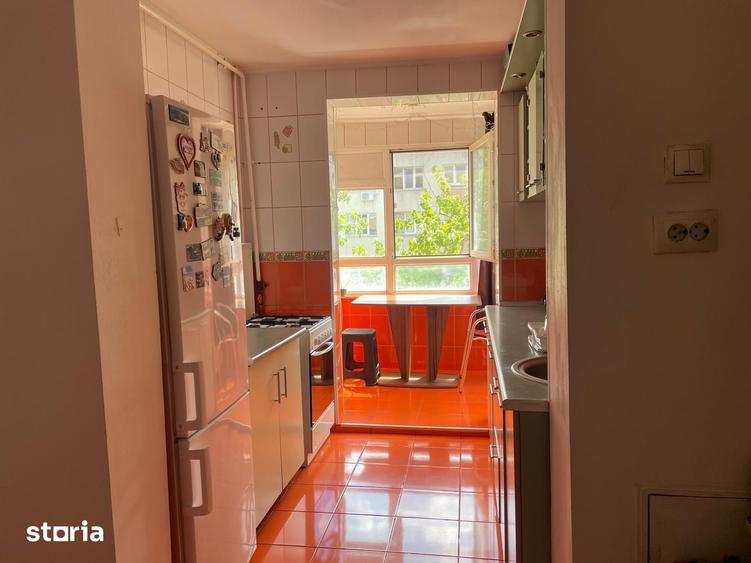 Apartament cu 2 camere decomandat, mobilat în Titan
