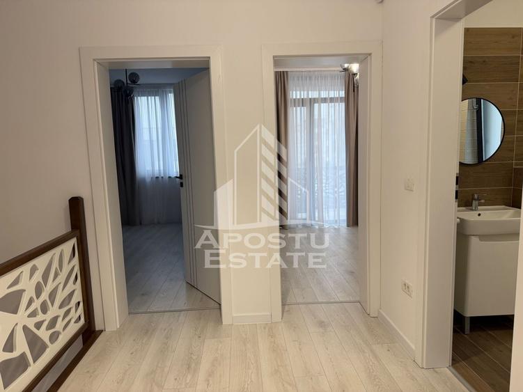 Duplex cu 5 camere cu Canalizare în Mehala