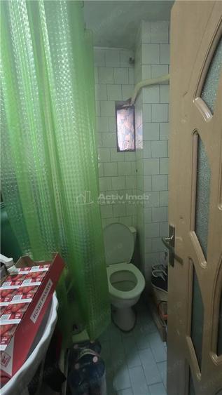 Apartament cu 4 camere decomandat în 1 Mai