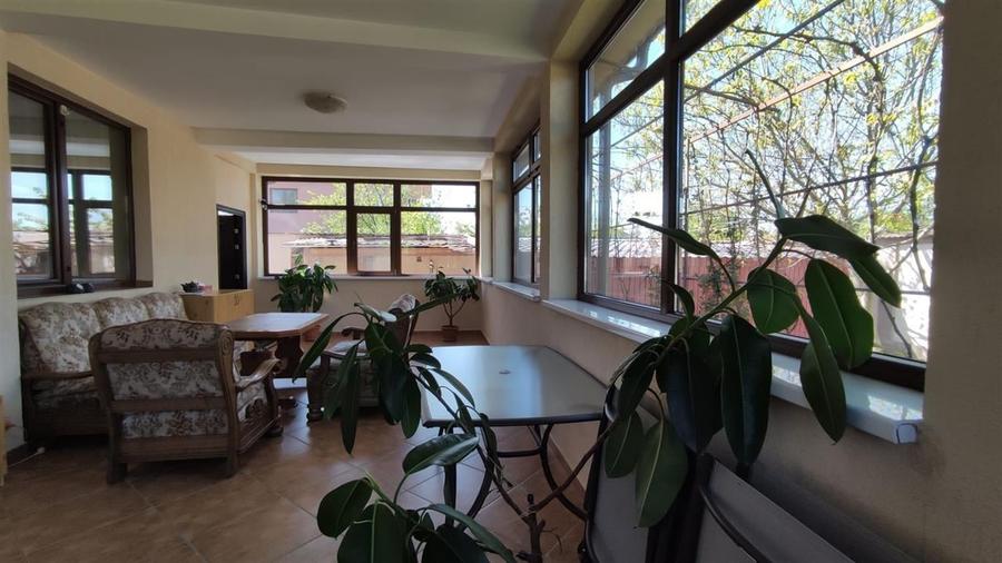 Casă individuală cu 6 camere cu Teren 810 Mp în Pipera