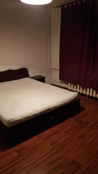 Apartament cu 2 camere decomandat în Vitan