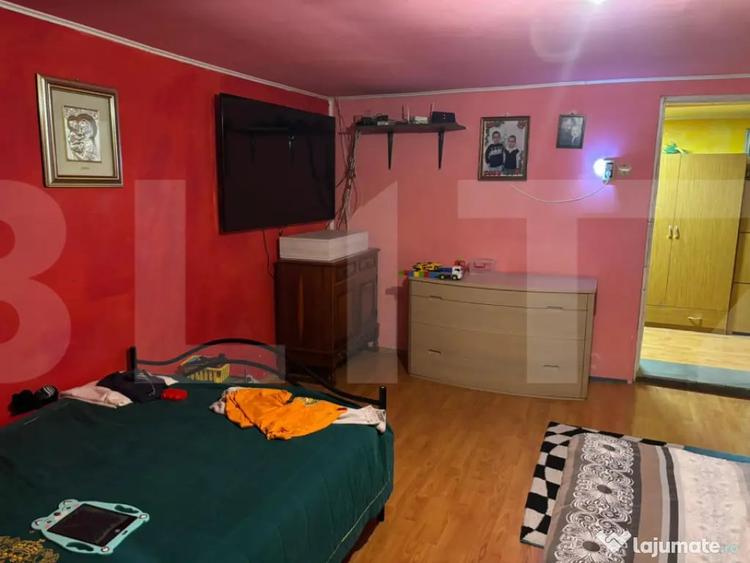 Casă cu 3 camere cu Teren 1400 Mp în Iratoșu