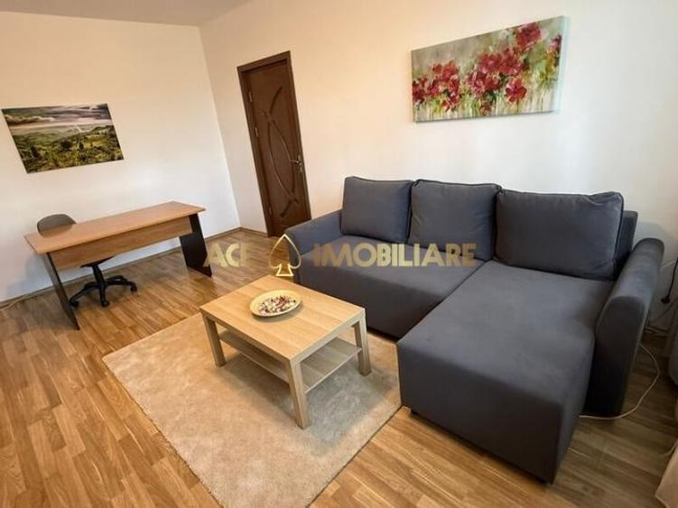 Apartament cu 2 camere decomandat, mobilat în 1 Mai