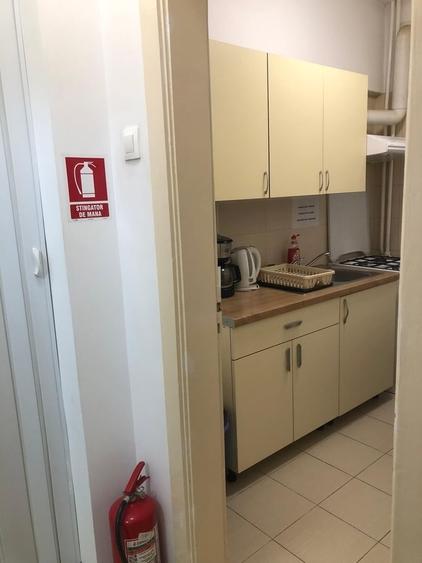 Garsonieră decomandată în Universitate