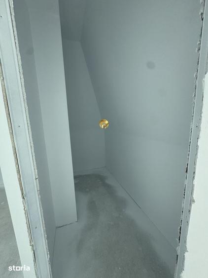 Apartament cu 4 camere în Central